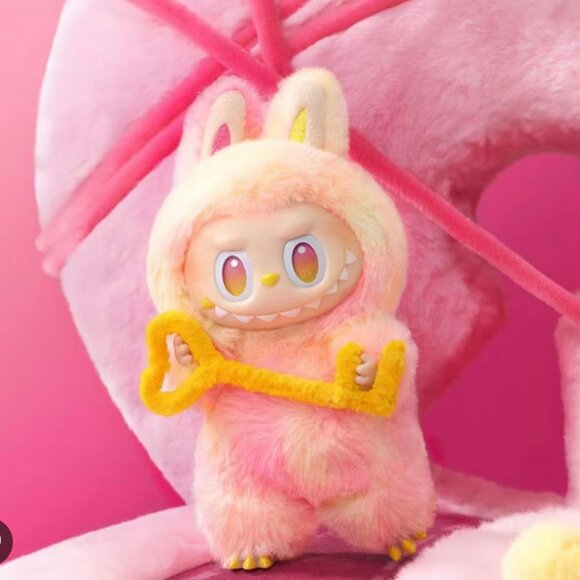 Authentic Pop Mart Monsters Big Into Energy Labubu Vinyl Plush Pendant Loyalty - Picture 1 of 12